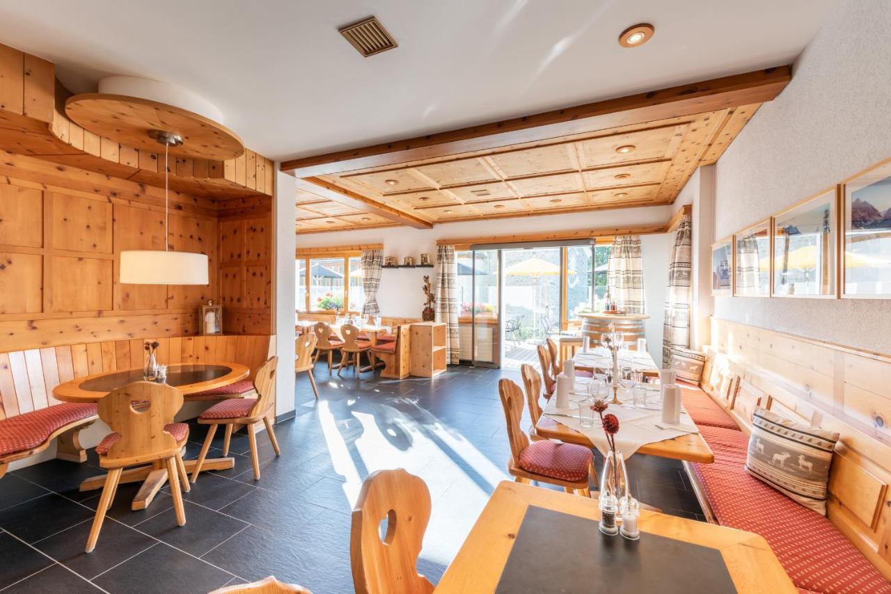 Randolins Familienresort St Moritz Exterior foto